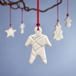 Juledreng -imprint - grandmas porcelæn ornament